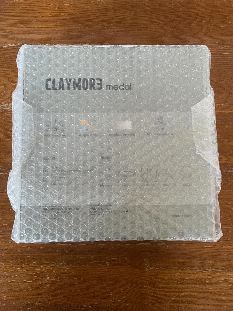 NEIGHBORHOOD × Claymore × Helinox Medal