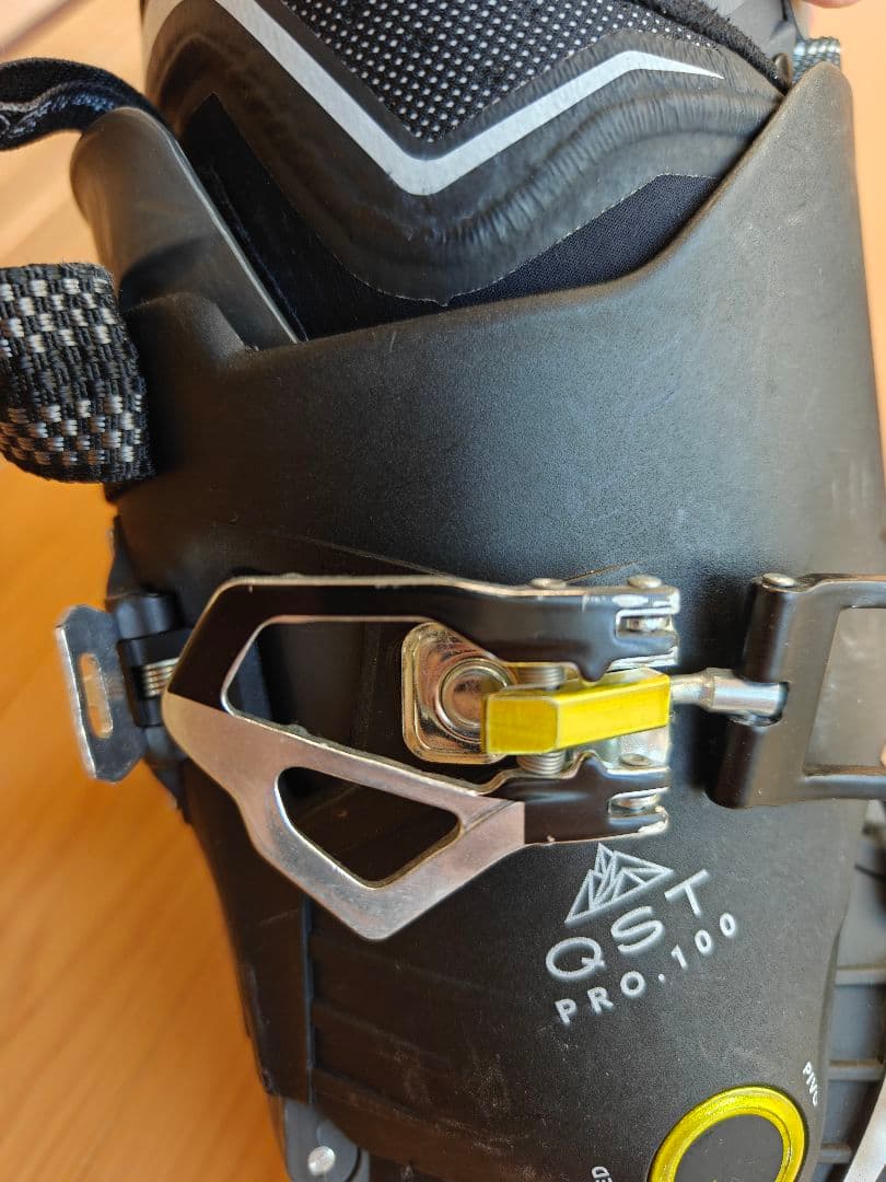 サロモン QST PRO 100 (26.0/26.5cm) ウォークモード付