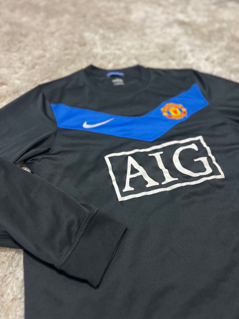 マンチェスター・ユナイテッド Nike 長袖シャツ