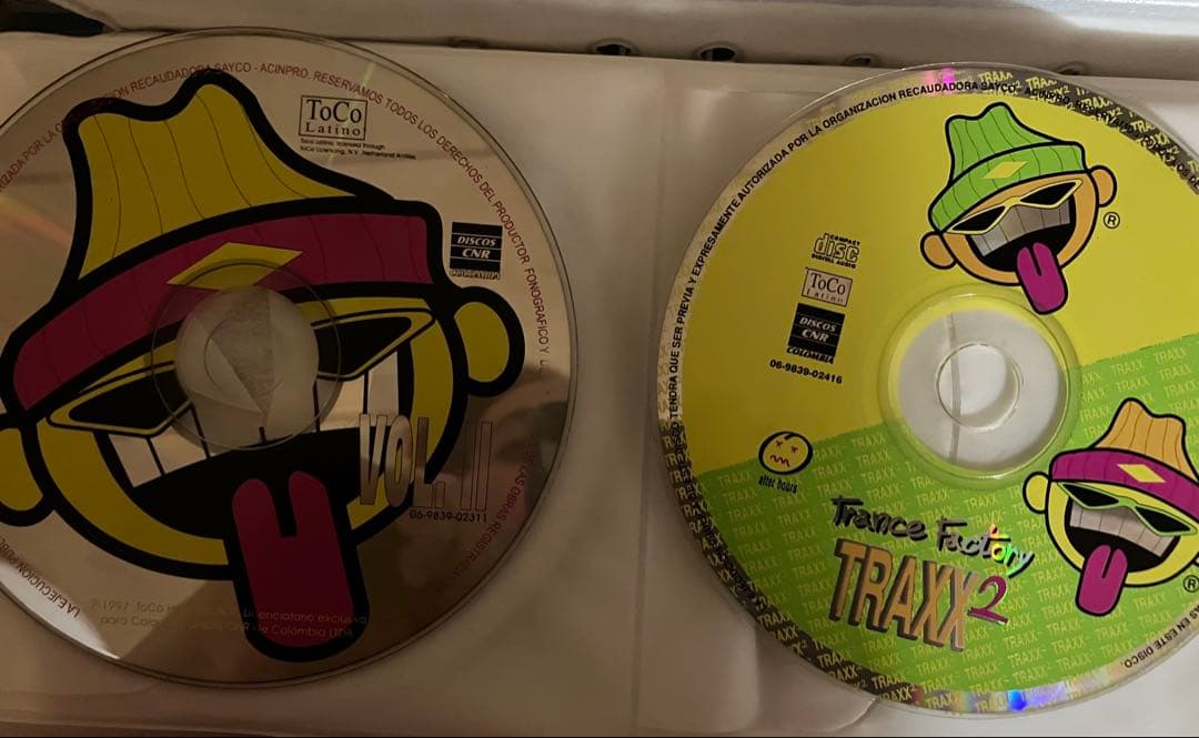 エレクトロニックトランスミュージックのCD60枚組コレクション