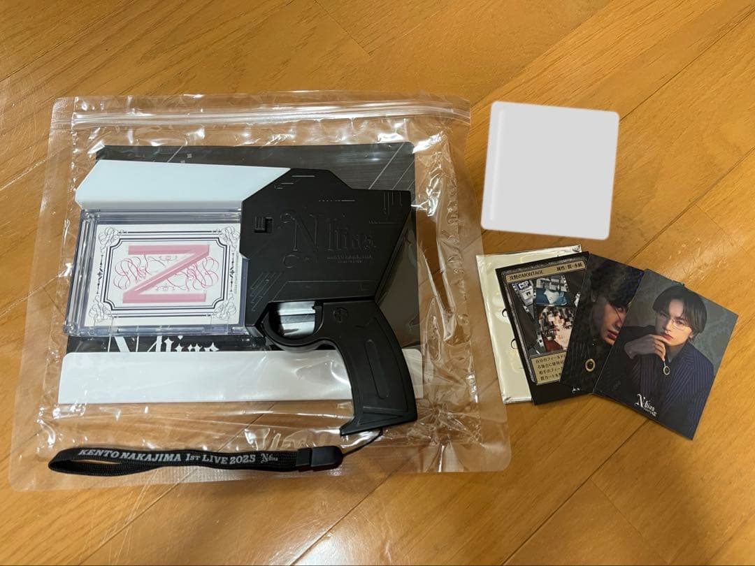 ピカレスクの銃口 ペンライト　Nカードmontage