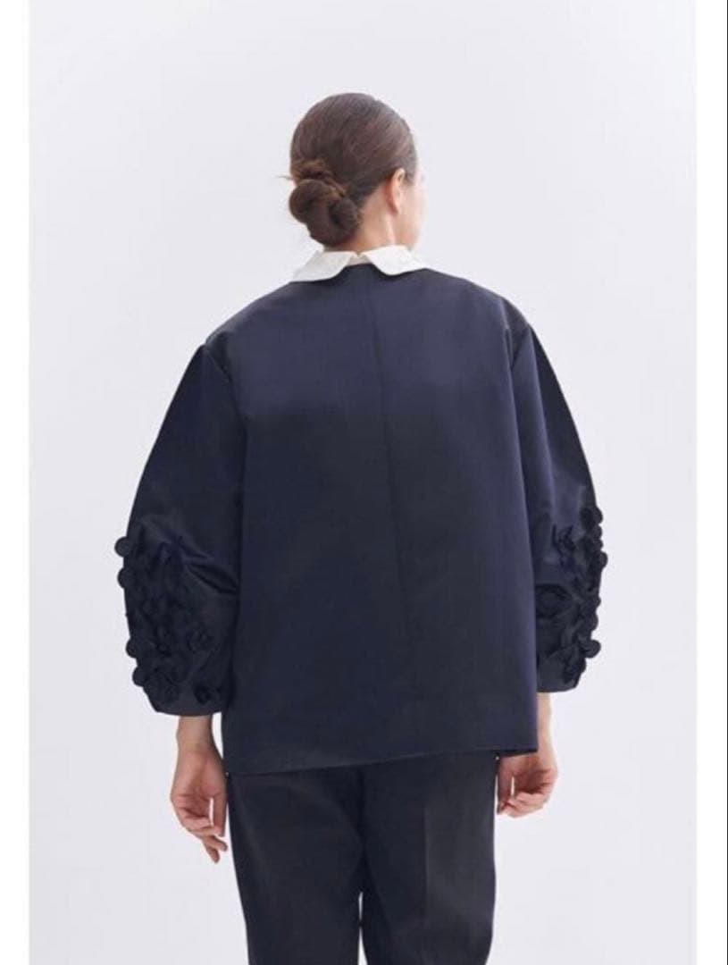 yori パフュームサテンジャケット 38ネイビー shirocon