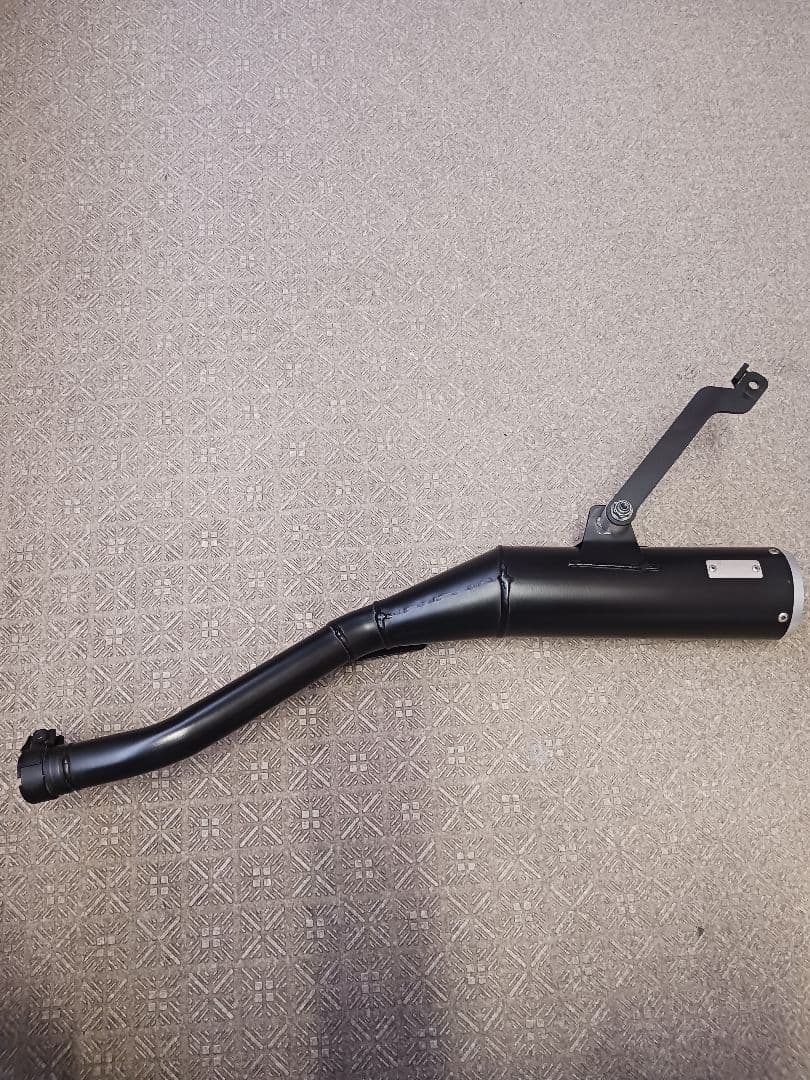 プラナス　スリップオンマフラー