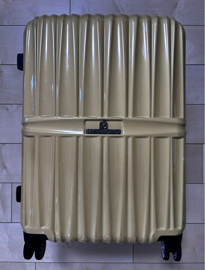スカイナビゲーター スーツケース SKY NAVIGATORイエロー　黄色