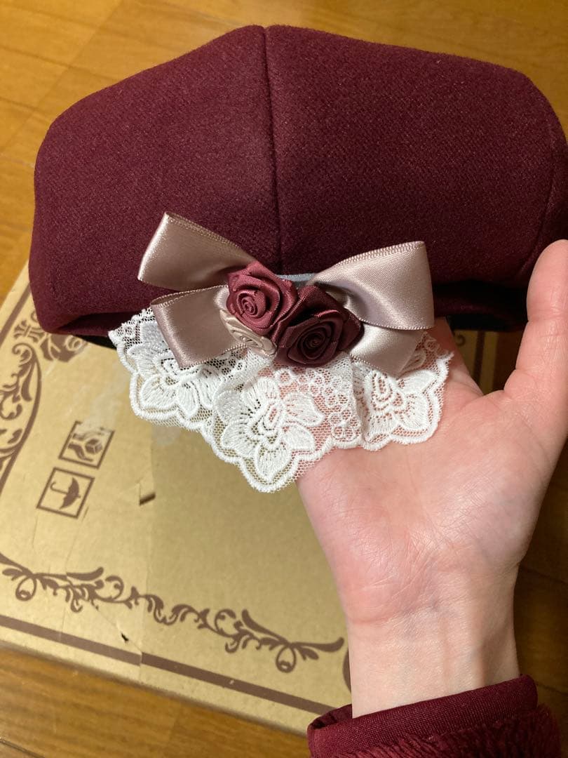 axes femme 巻きバラブローチ付きベレー 新品 ベレー帽 3色セット♡