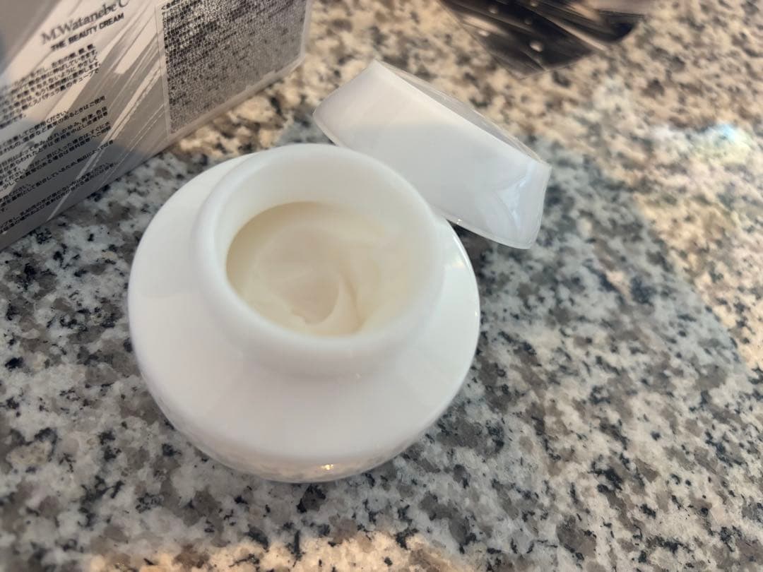 リアボーテ　M.watanabe 美容クリーム