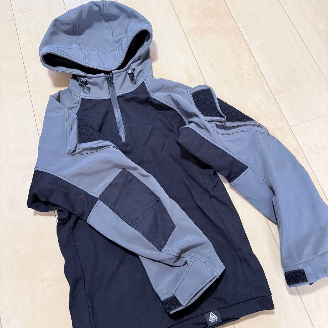 三神重工　タクティカルパーカー