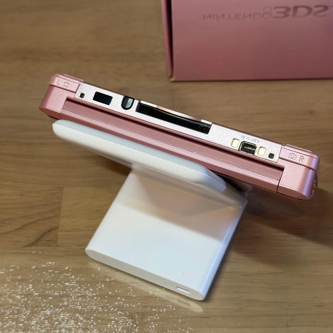 6-028 ニンテンドー3DS ミスティピンク 箱付き