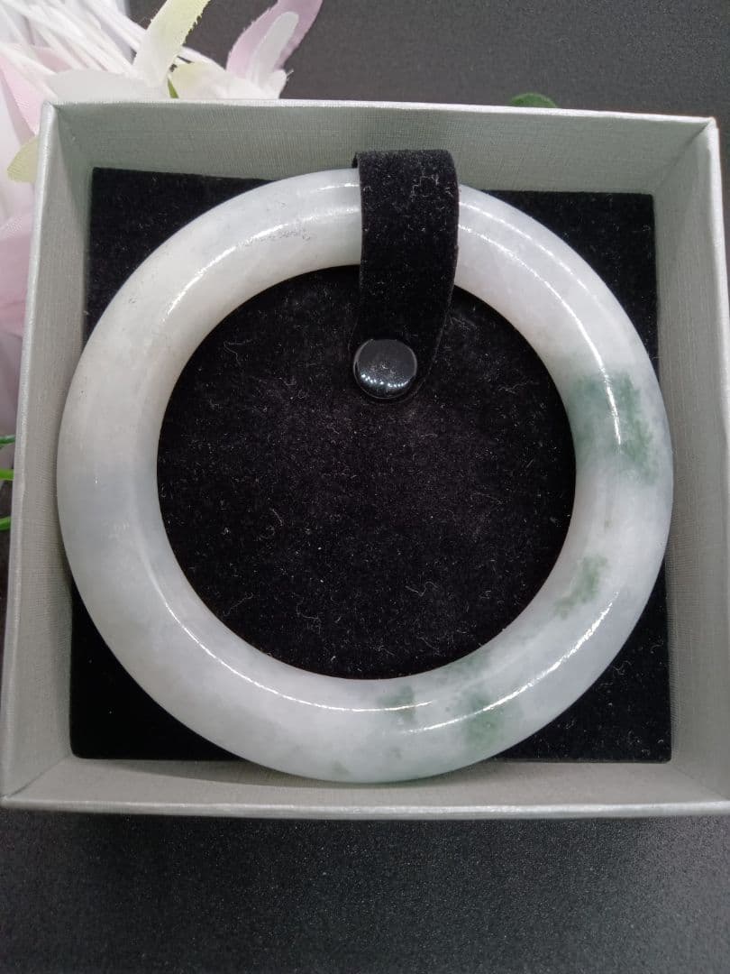 s*2様 値下げ新品✨本翡翠 ドーナツ型 バングル　白翡翠 A貨#54.4cm