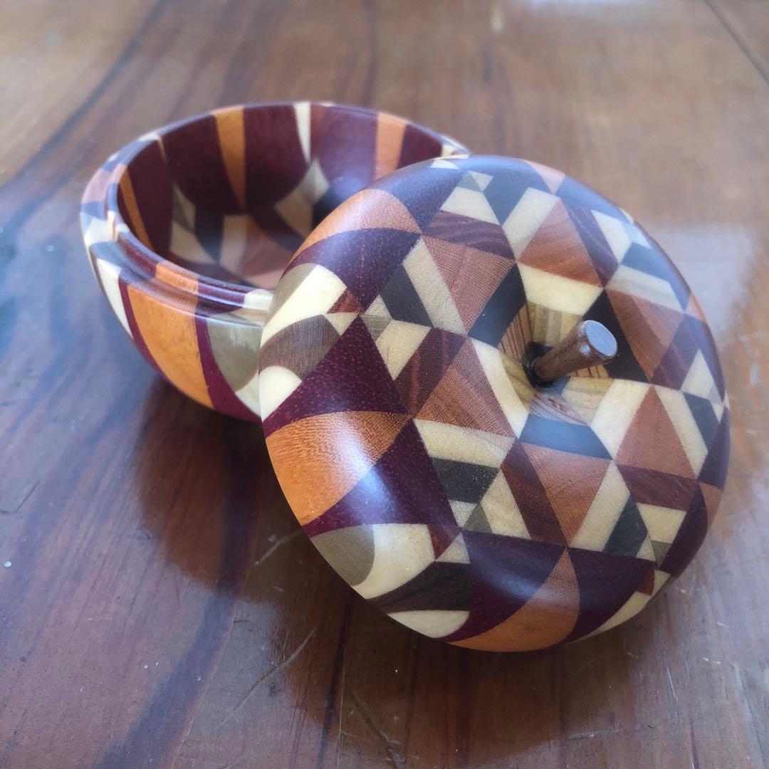 寄木細工 箱根細工 かなざし 金指 無垢 りんご 小物入れ 林檎 合子 工芸品