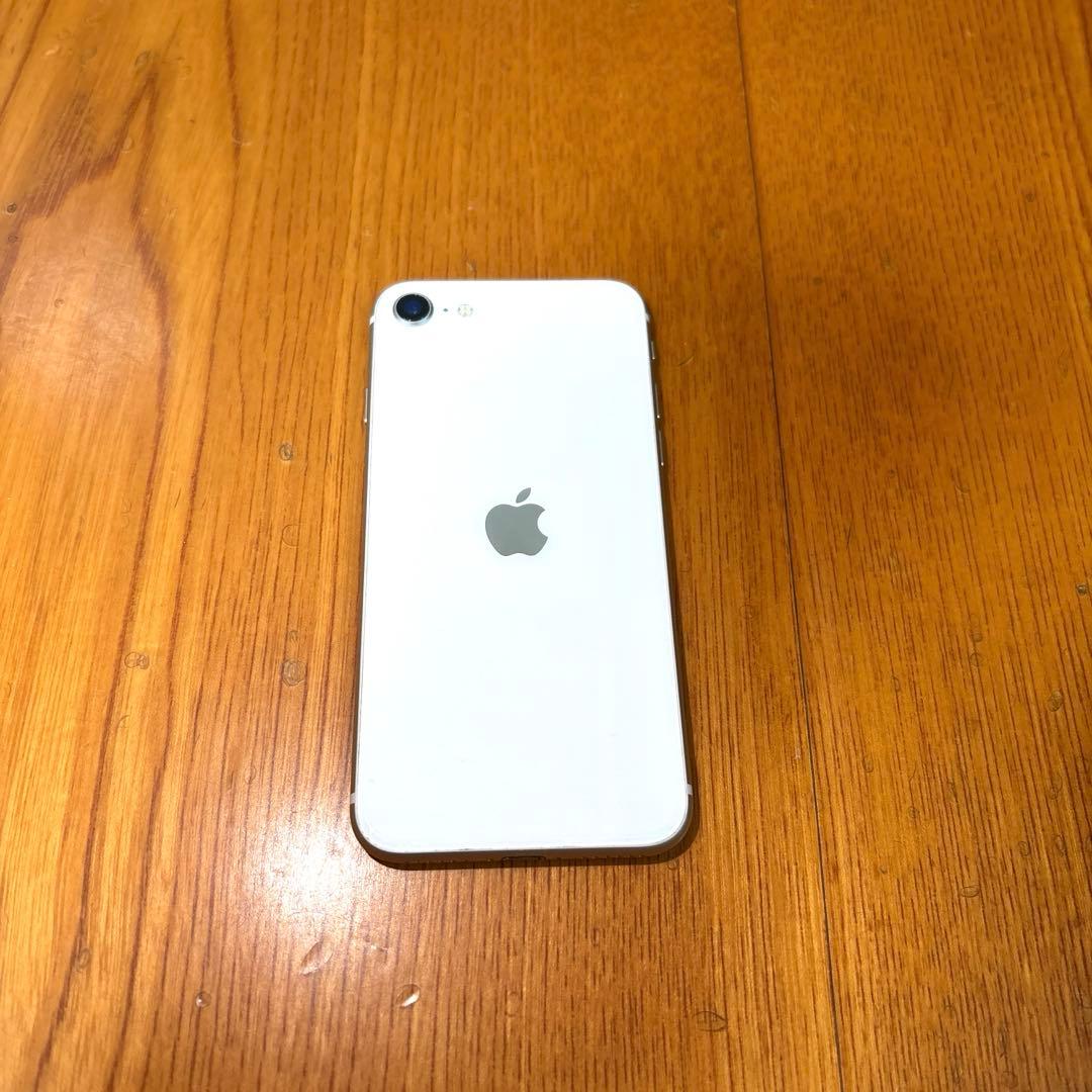 iPhone SE3 64GB SIMフリー