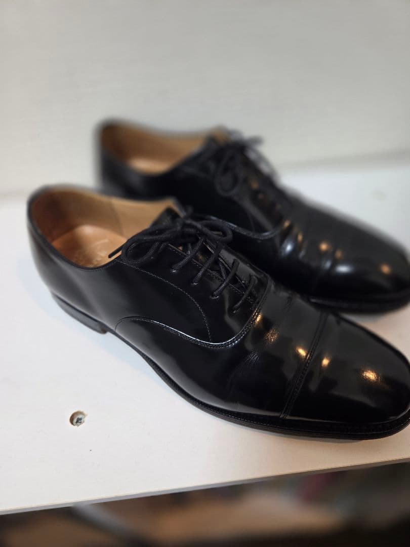 チャーチコンサル　ポリッシュドバインダーカーフ