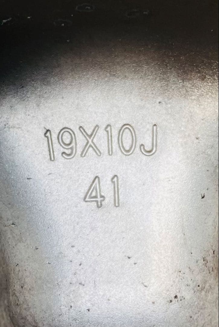 F*n様 激レア！レクサスGS-F GSF 純正19インチ 10j +41 リア