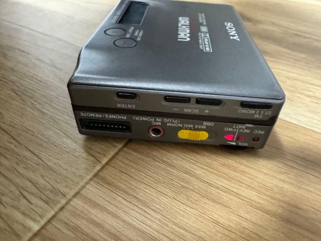 希少！SONY WM-F707 ポータブルカセット　元箱・付属品多数付き