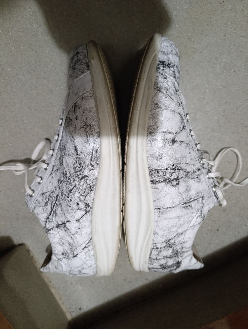 Finn Comfort ホワイトマーブル スニーカー