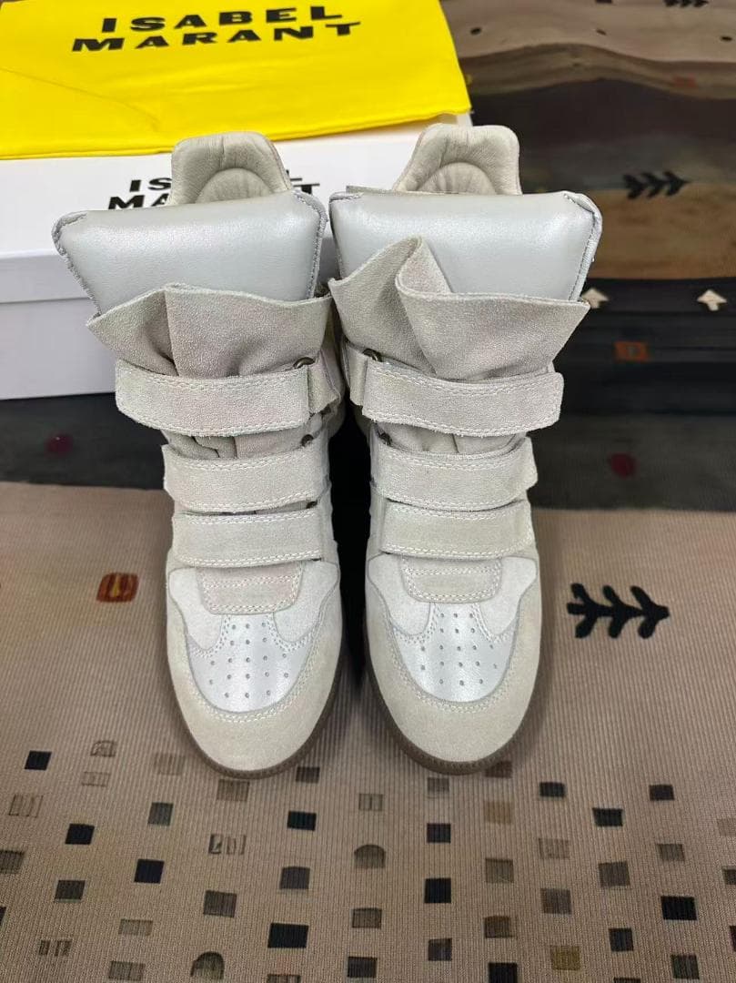 Isabel Marant ベージュ スエード ハイカットスニーカー