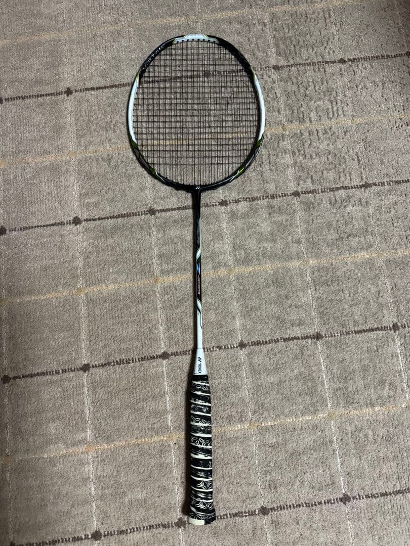 YONEX VOLTRIC FORCE バドミントンラケット