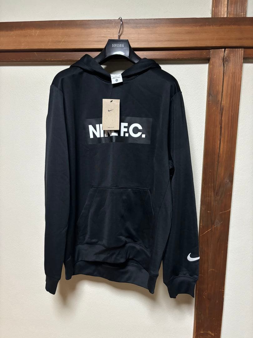 12/31まで値下げNIKE.F.C. セットアップ 新品未使用XL