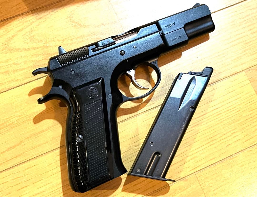 あーく　KSC CZ75 ファースト 初期型 マットブラック