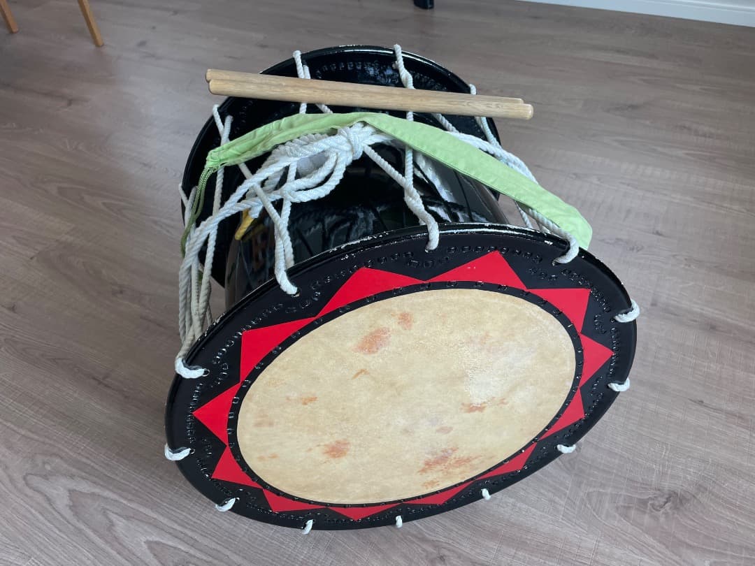 盛岡さんさ踊り用和太鼓 　約51cm バチ・収納バッグ付き