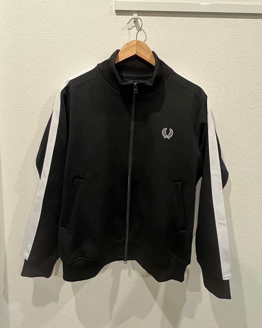 た*ま様 フレッドペリー　トラックジャケット　日本製　ブラック　良配色