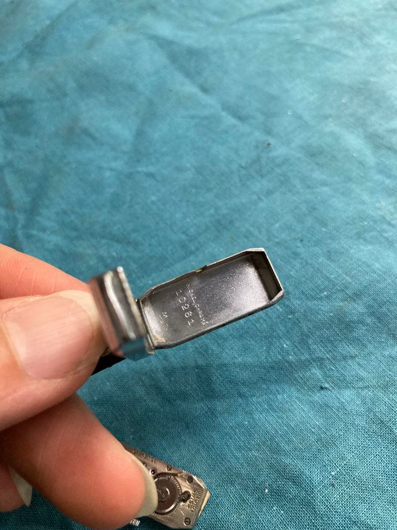 戦前　アールデコ　腕時計　FINORA スイス製　ジャンピングアワー　ジャンク品