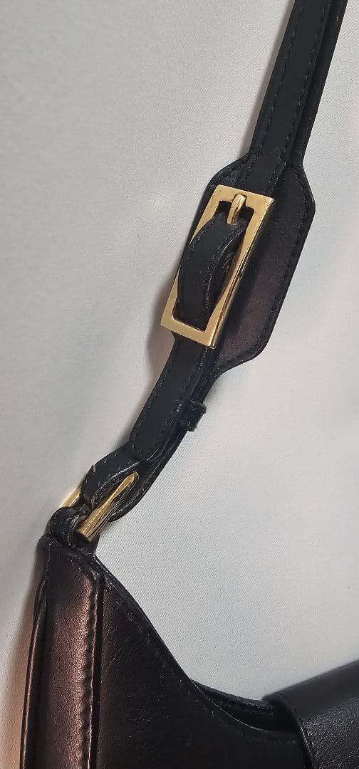 美品✨GUCCI グッチ ショルダーバッグ 黒 GGキャンバス ジャッキーレザー