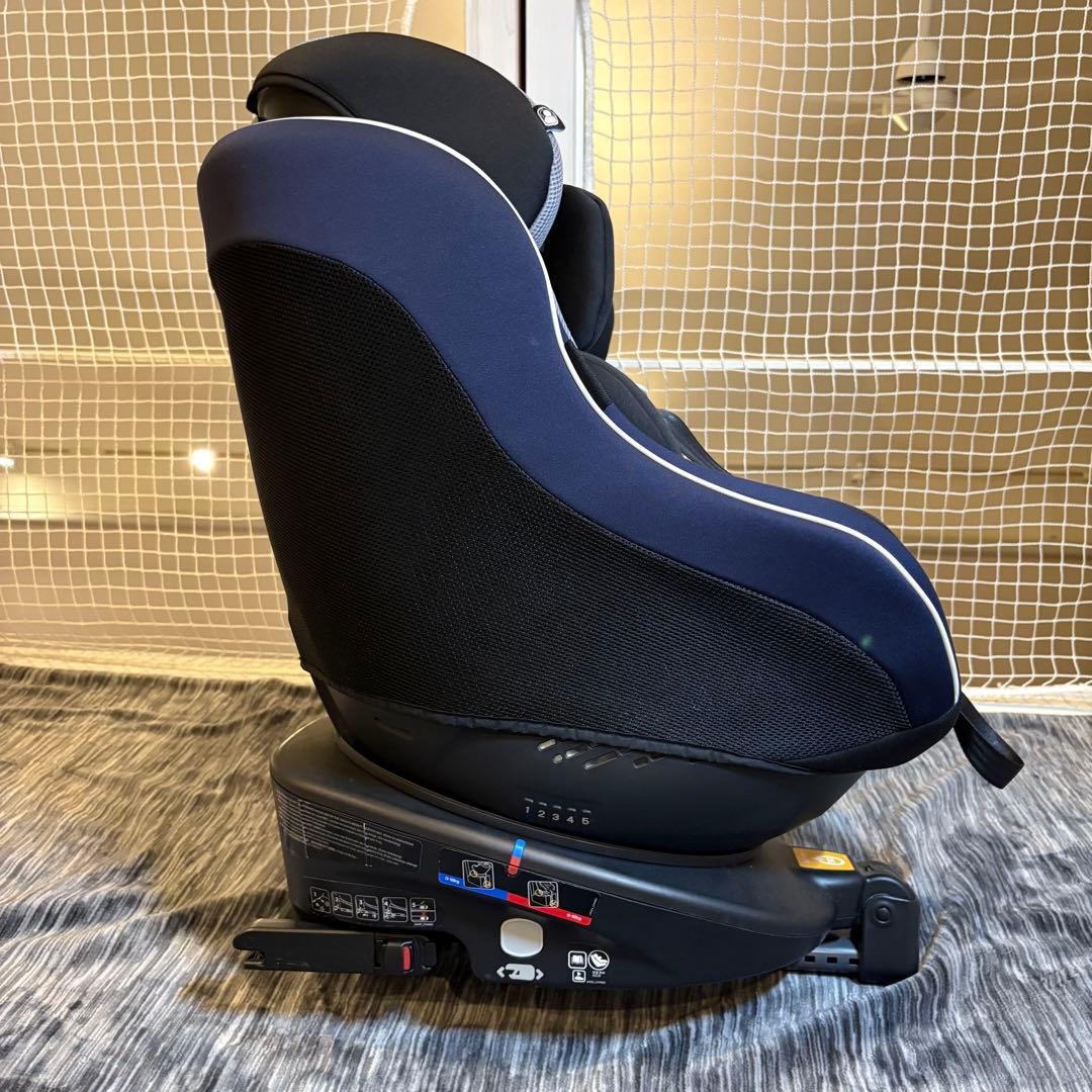 【BLEACH】Joie Arc360° チャイルドシート ネイビー