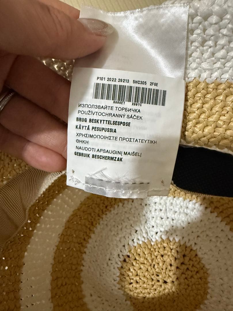 miu miu バケットハット 白/ベージュ