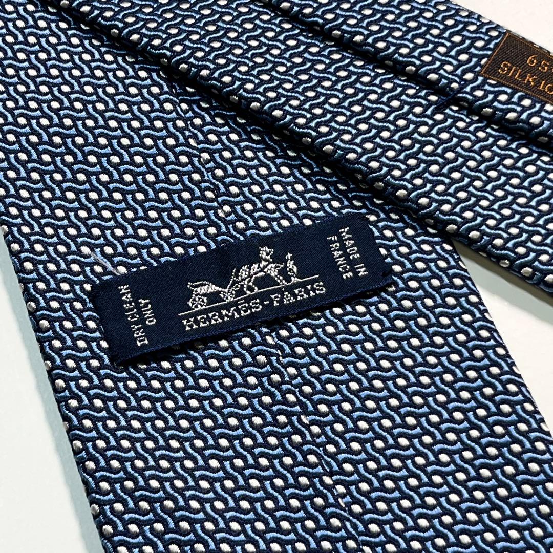 ✨極美品✨HERMES エルメス　ネクタイ　高級シルク　刺繍　ジオメトリック柄
