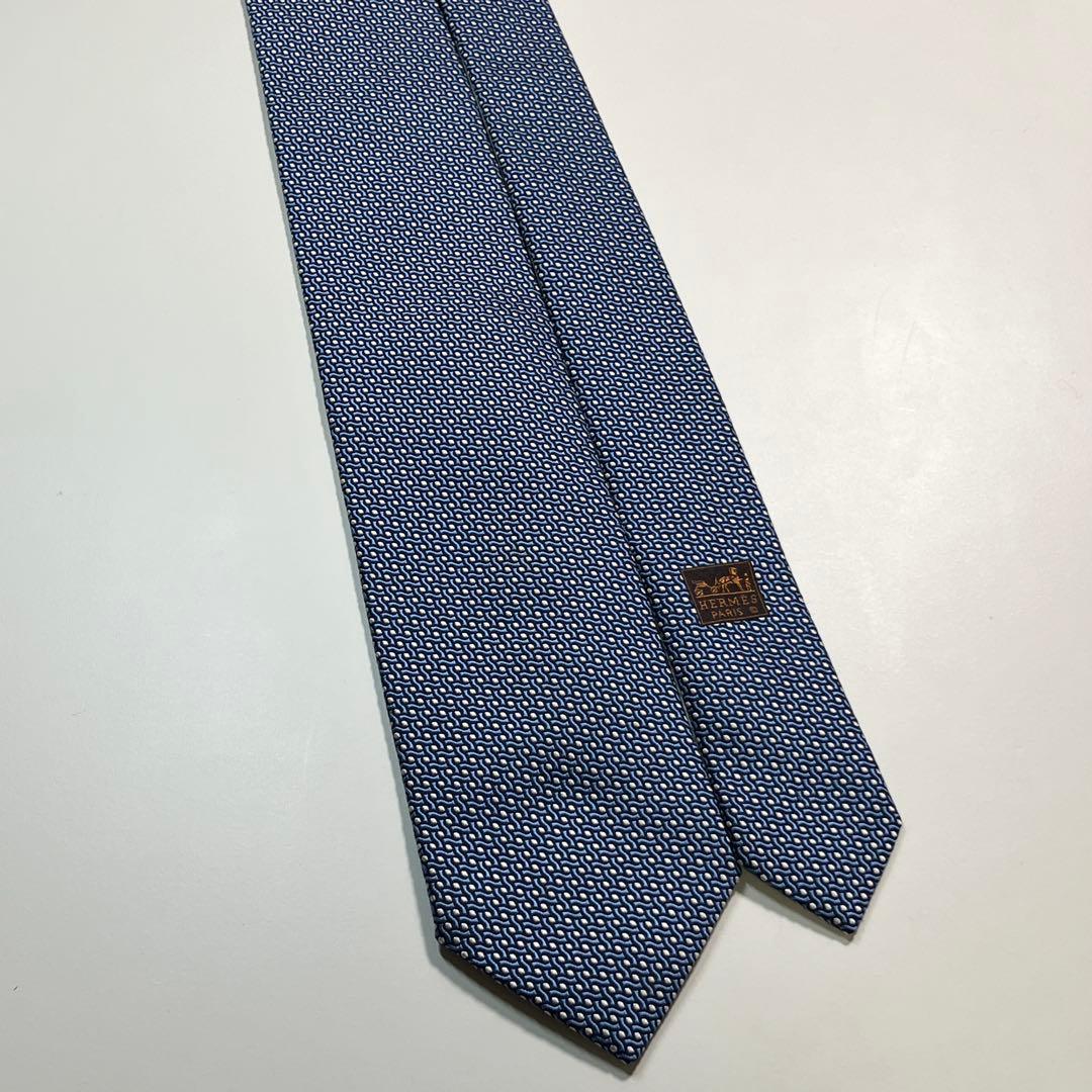 ✨極美品✨HERMES エルメス　ネクタイ　高級シルク　刺繍　ジオメトリック柄