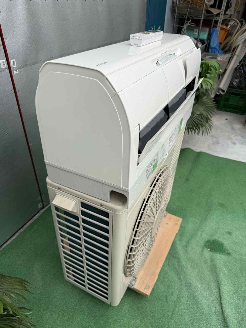 日立 エアコン 白くまくん RAS-XC22J(W) 2019年製