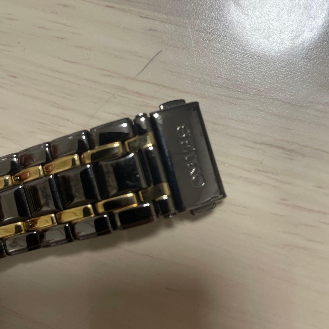 SEIKO 黒金　時計