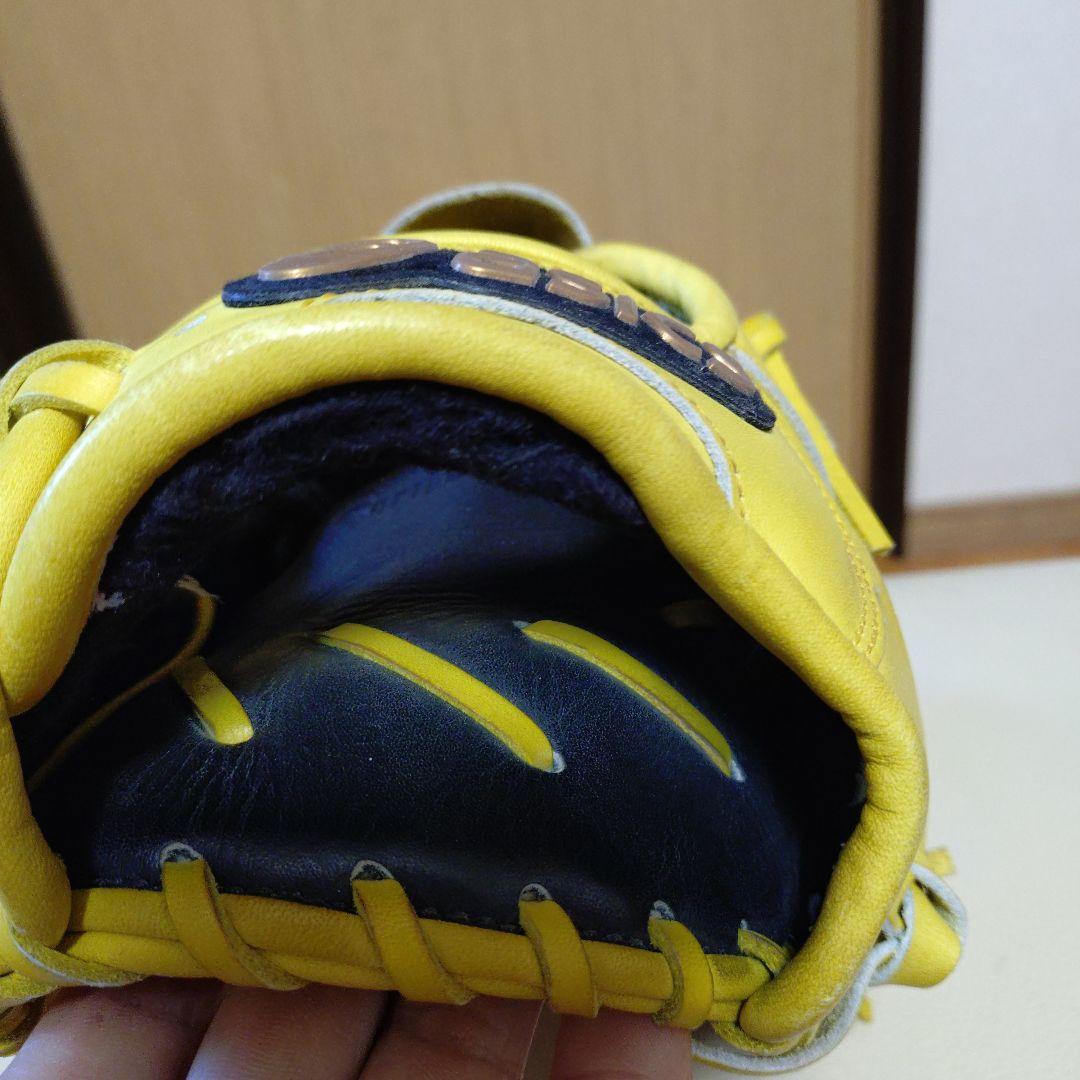 アシックス　涌井モデル　一般軟式用グローブ 良品