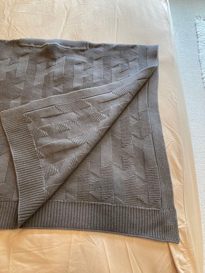 最終価格　新品タグ付 HERMES エルメス ポンチョ 34 ニット ケープ