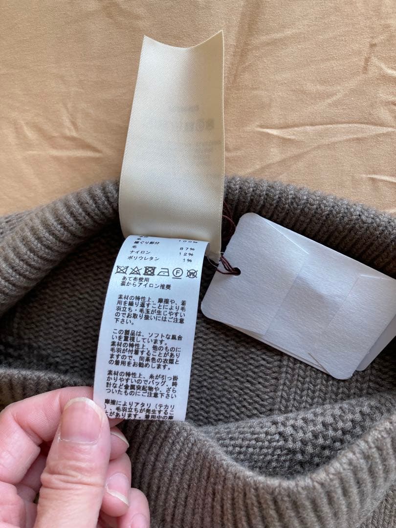 最終価格　新品タグ付 HERMES エルメス ポンチョ 34 ニット ケープ