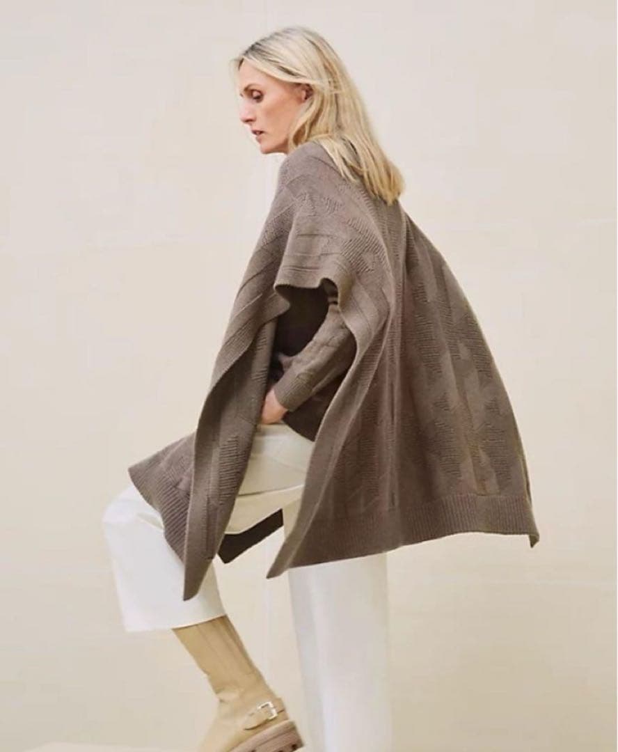 最終価格　新品タグ付 HERMES エルメス ポンチョ 34 ニット ケープ