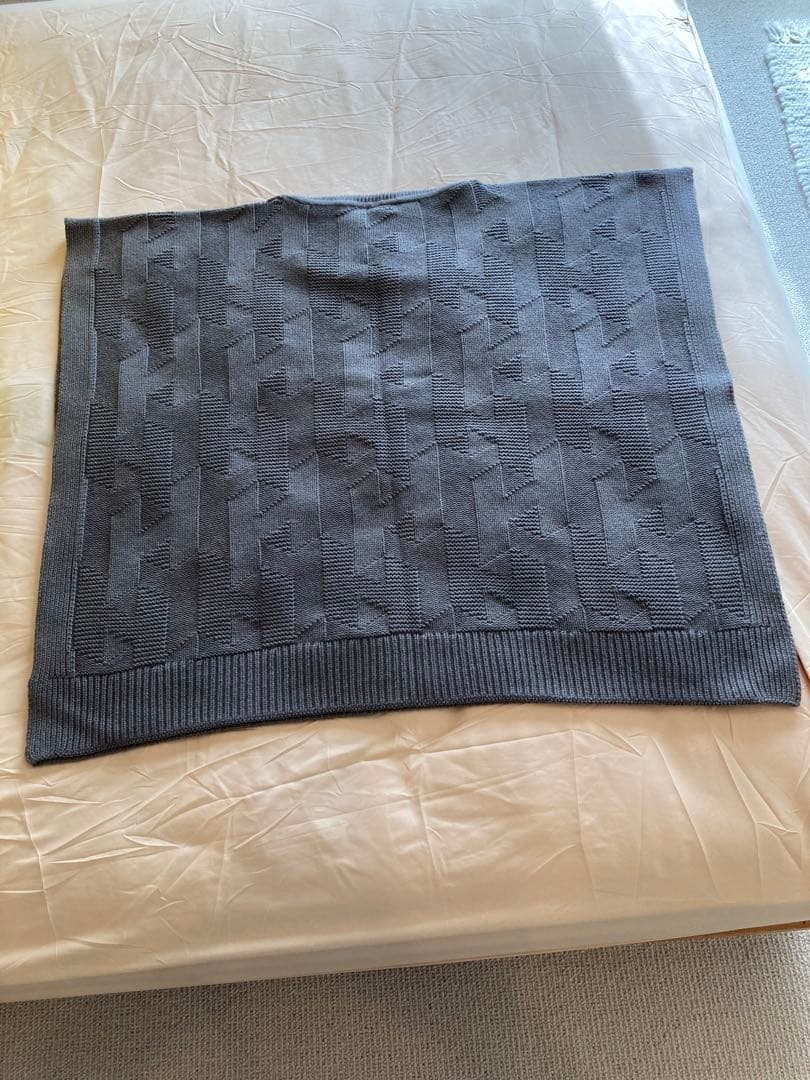 最終価格　新品タグ付 HERMES エルメス ポンチョ 34 ニット ケープ