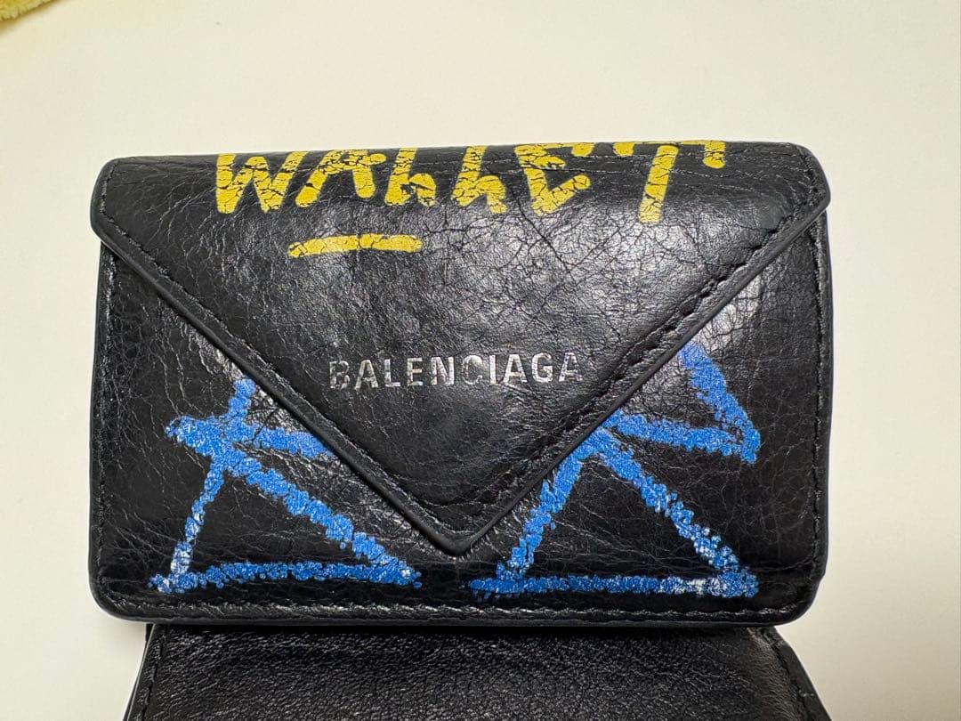 【最終値下げ】BALENCIAGA グラフィティ 三つ折り財布