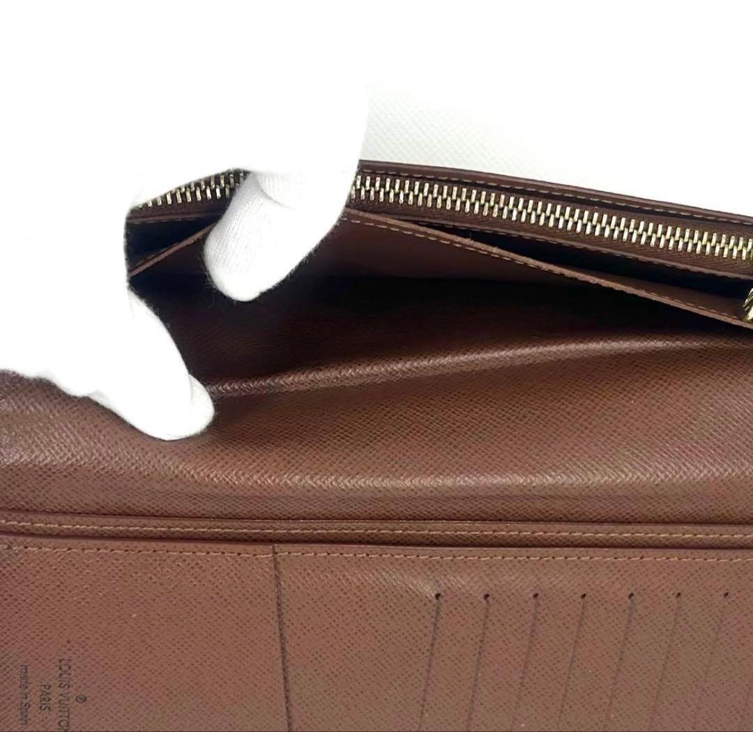 ルイヴィトン モノグラム ポルトフォイユブラザ 二つ折り財布 新型