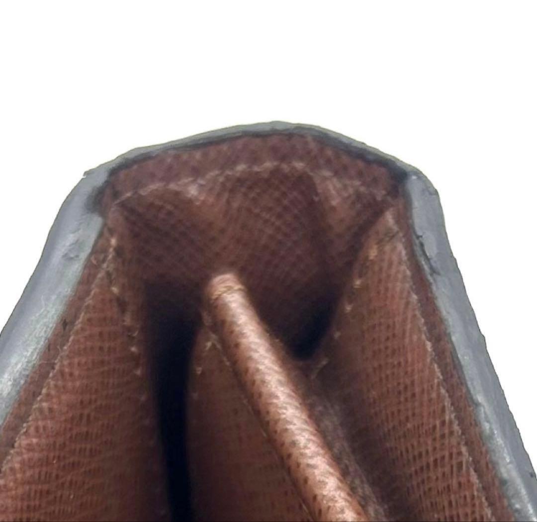 ルイヴィトン モノグラム ポルトフォイユブラザ 二つ折り財布 新型