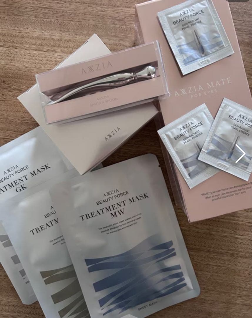 AXXZIA MATE FOR EYES 目元ケア美顔器セット