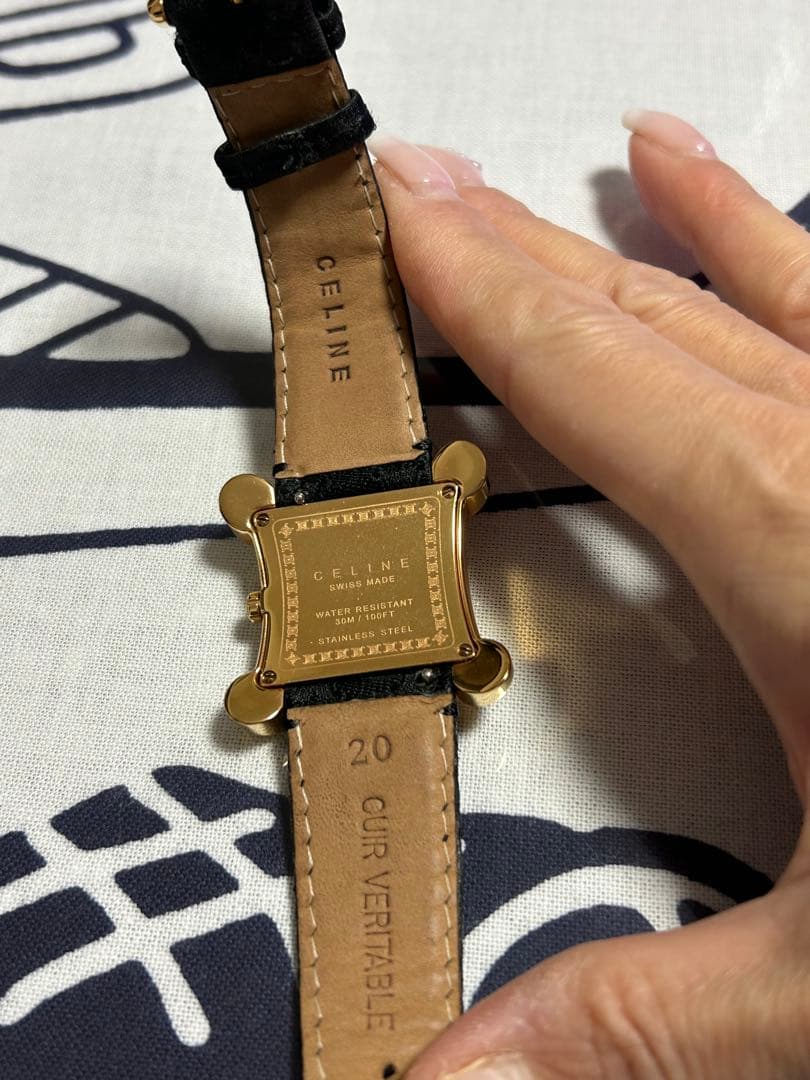 CELINE トリンオフ10ポイントダイヤウォッチです^_^