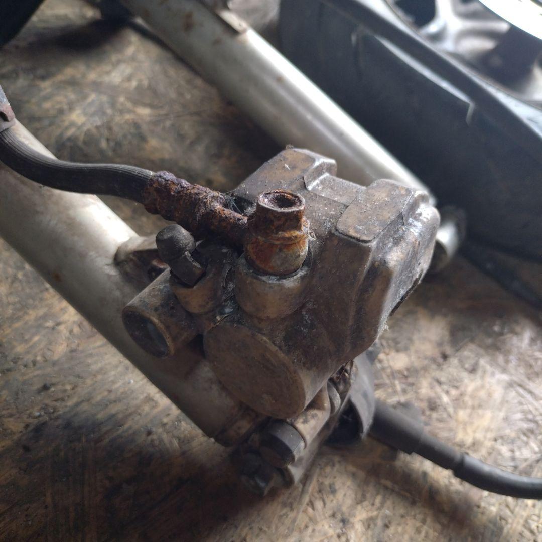 AF35 ライブディオ　フロントフォーク　ディスク