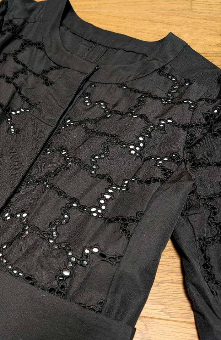 インゲボルグ シルク混 高級透かし柄コットンレース♪長袖コート 黒11号 超美品