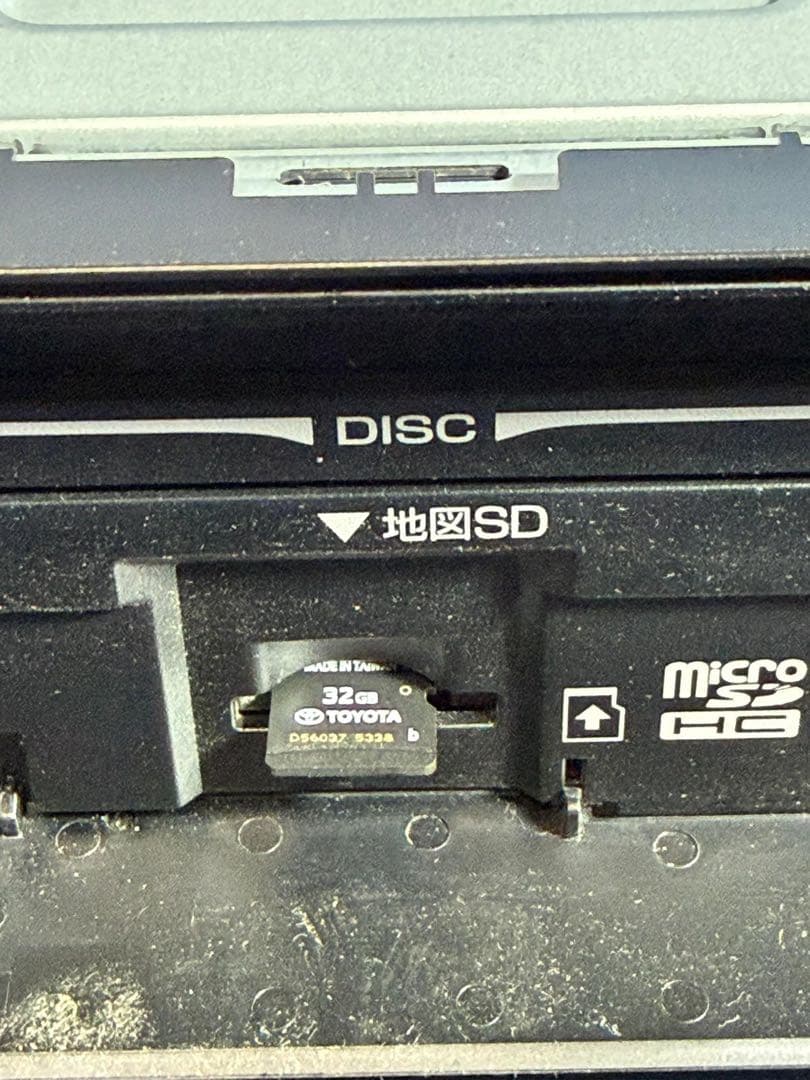 トヨタ純正 9インチ メモリーナビ NSZT-Y66T フルセグ DVD