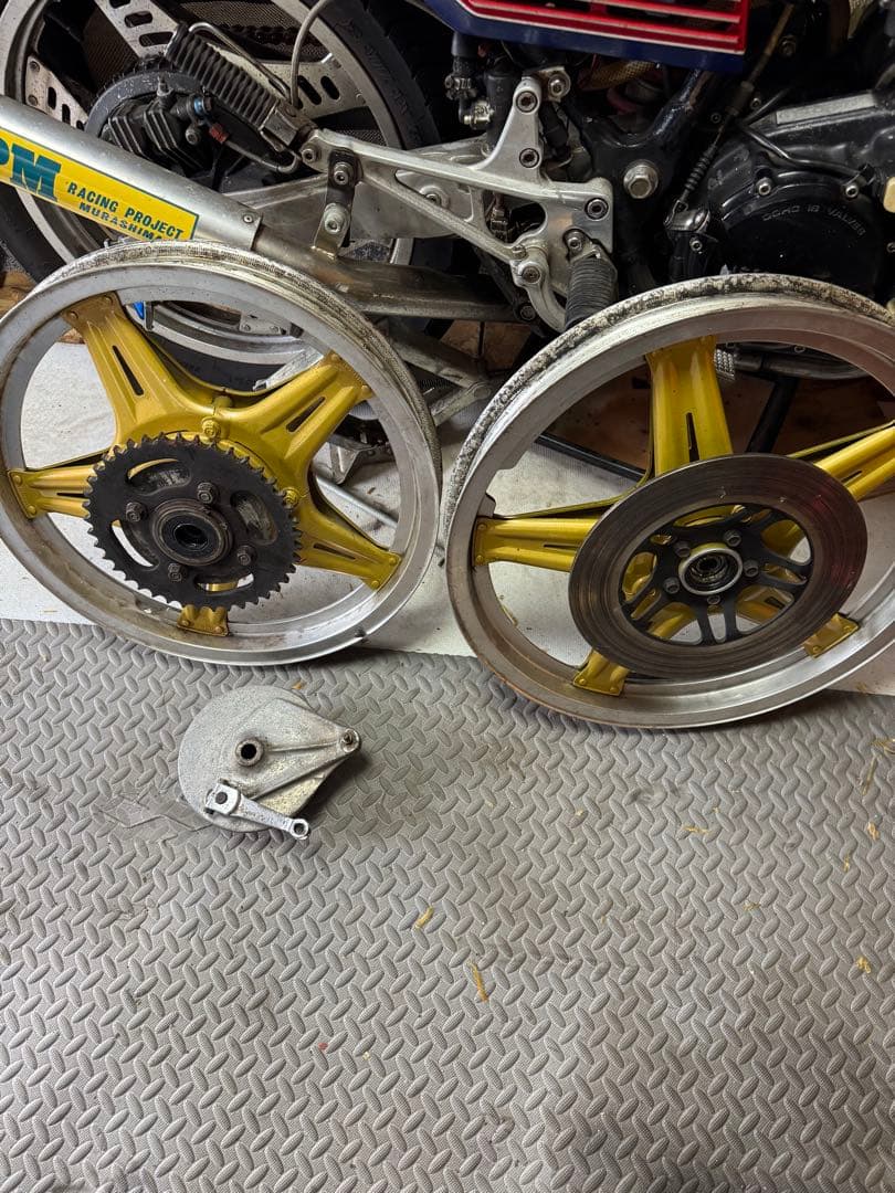 ホーク　純正ホイール