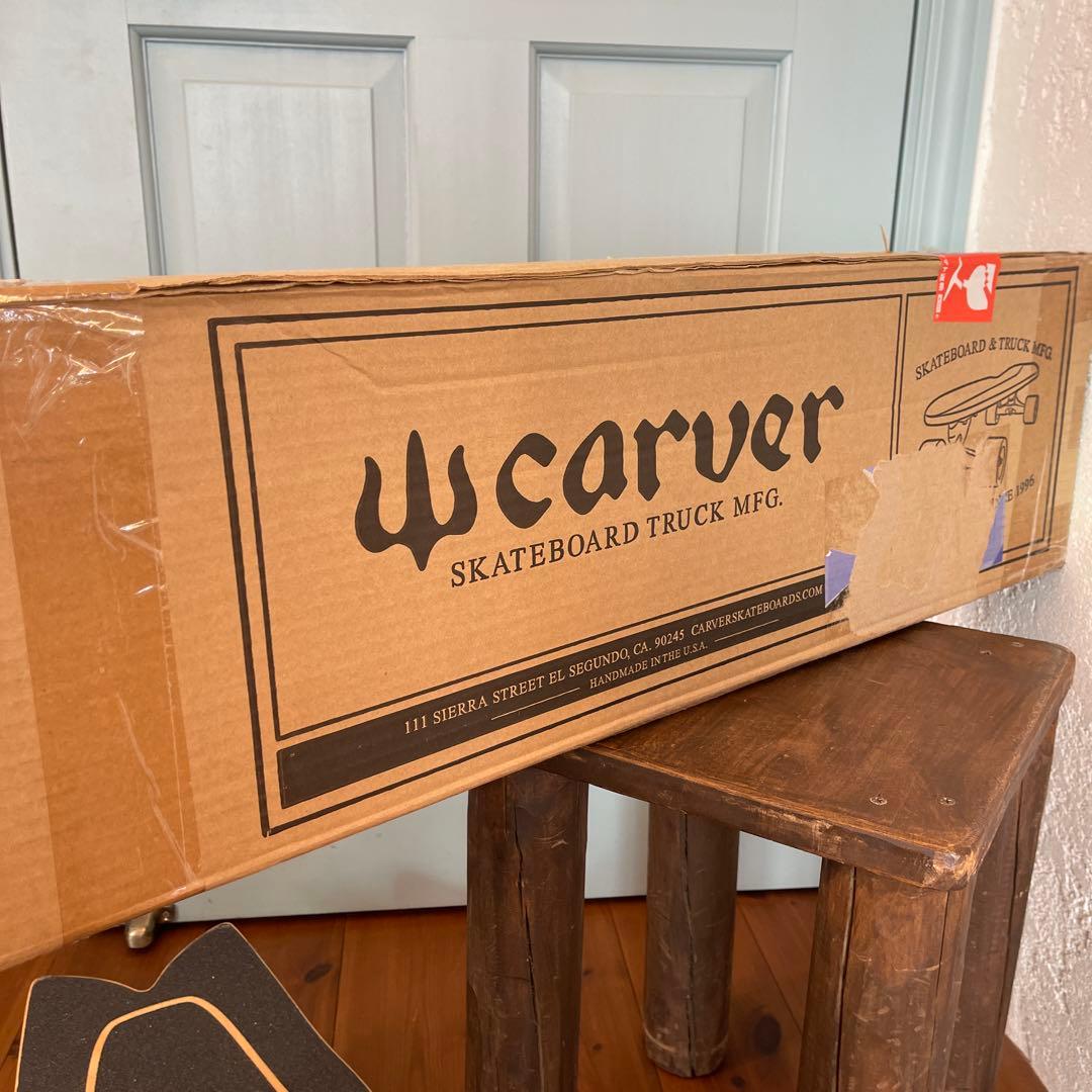 カーヴァー　carver スケートボード