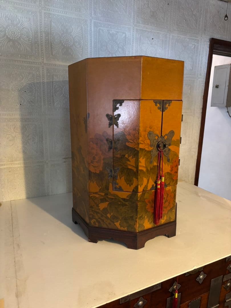 李朝家具　八角形　帽子入れ　収納箱