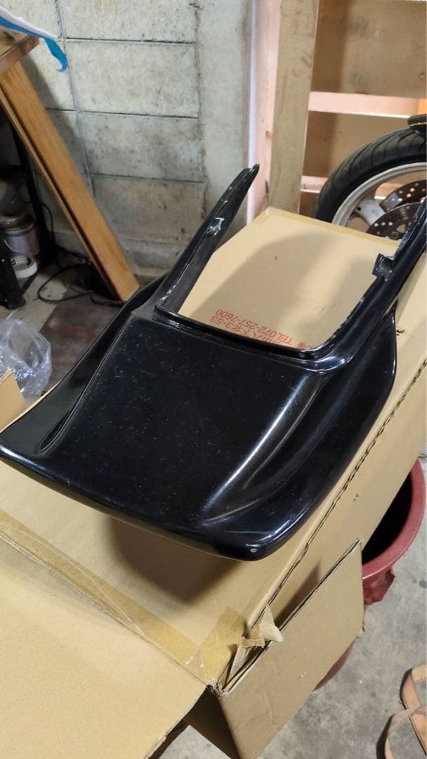 xjr400 4hm アウトバーン　テールカウル